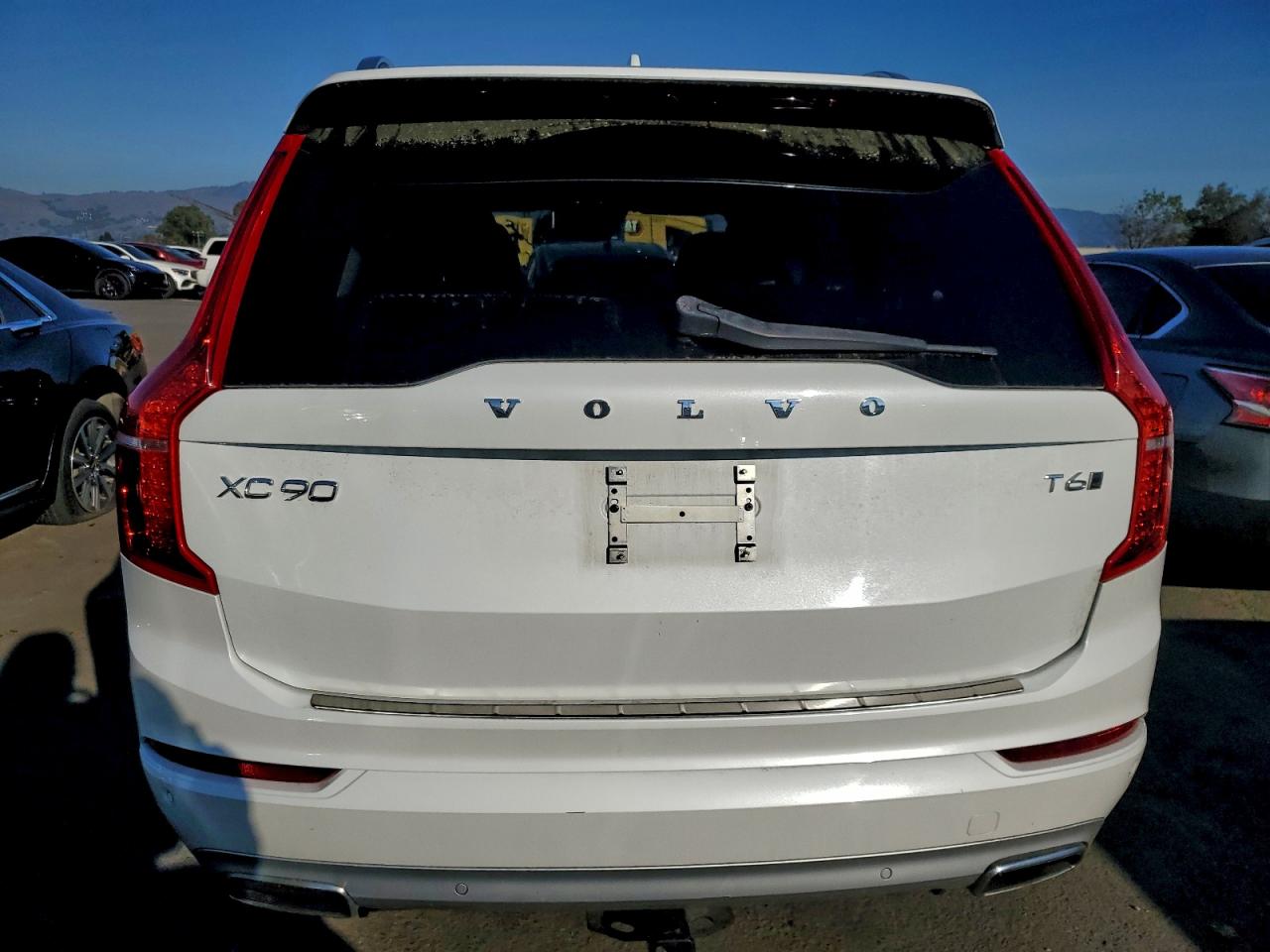 2018 Volvo Xc90 T6 VIN: YV4A22PK9J1391434 Lot: 94310295