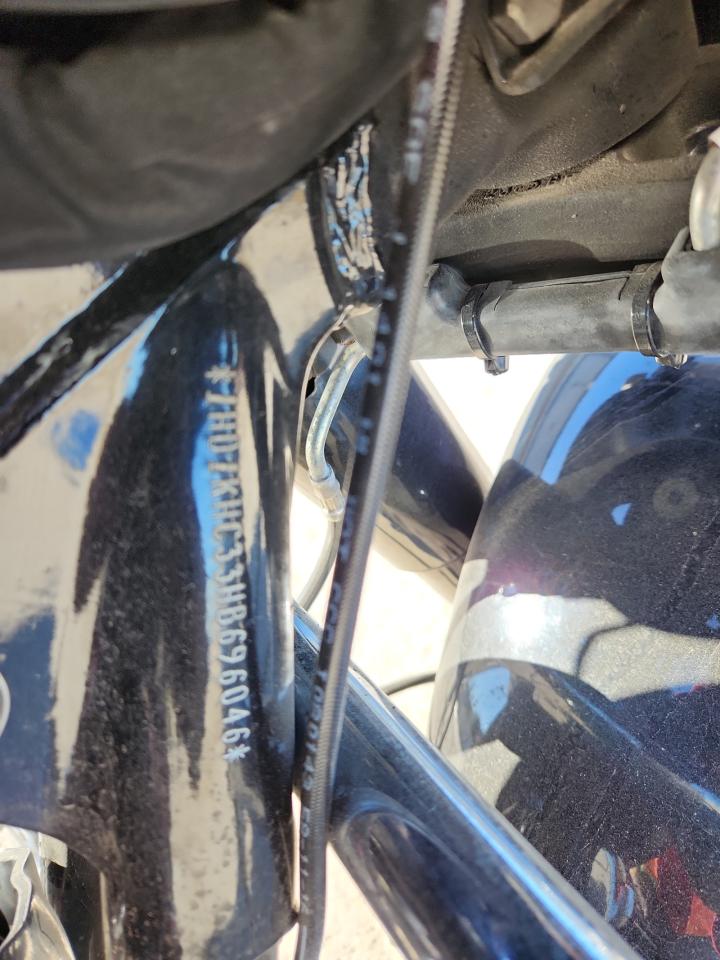 2017 Harley-Davidson Fltrx Road Glide VIN: 1HD1KHC33HB696046 Lot: 90653895