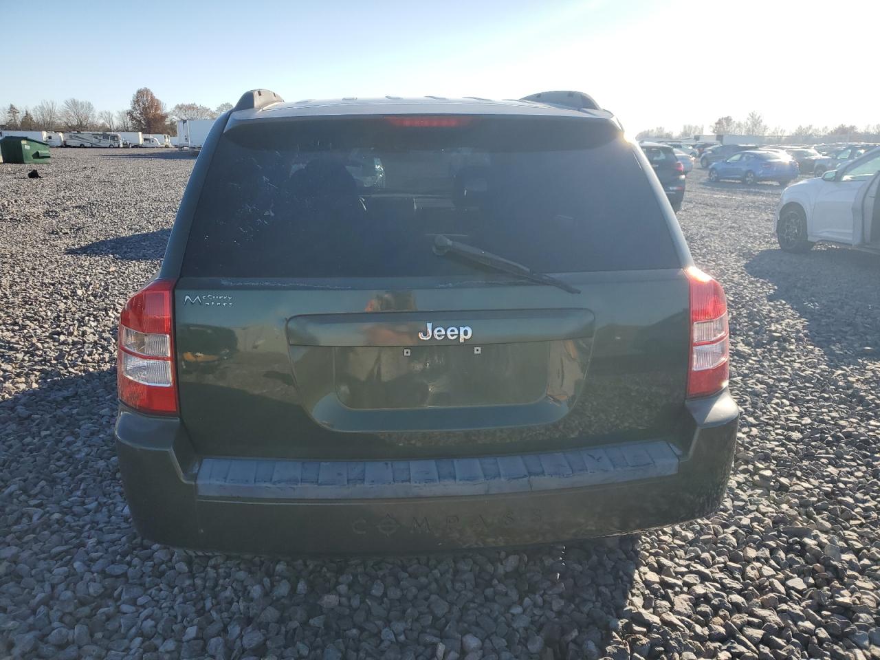 2007 Jeep Compass VIN: 1J8FT47W47D118471 Lot: 92450685