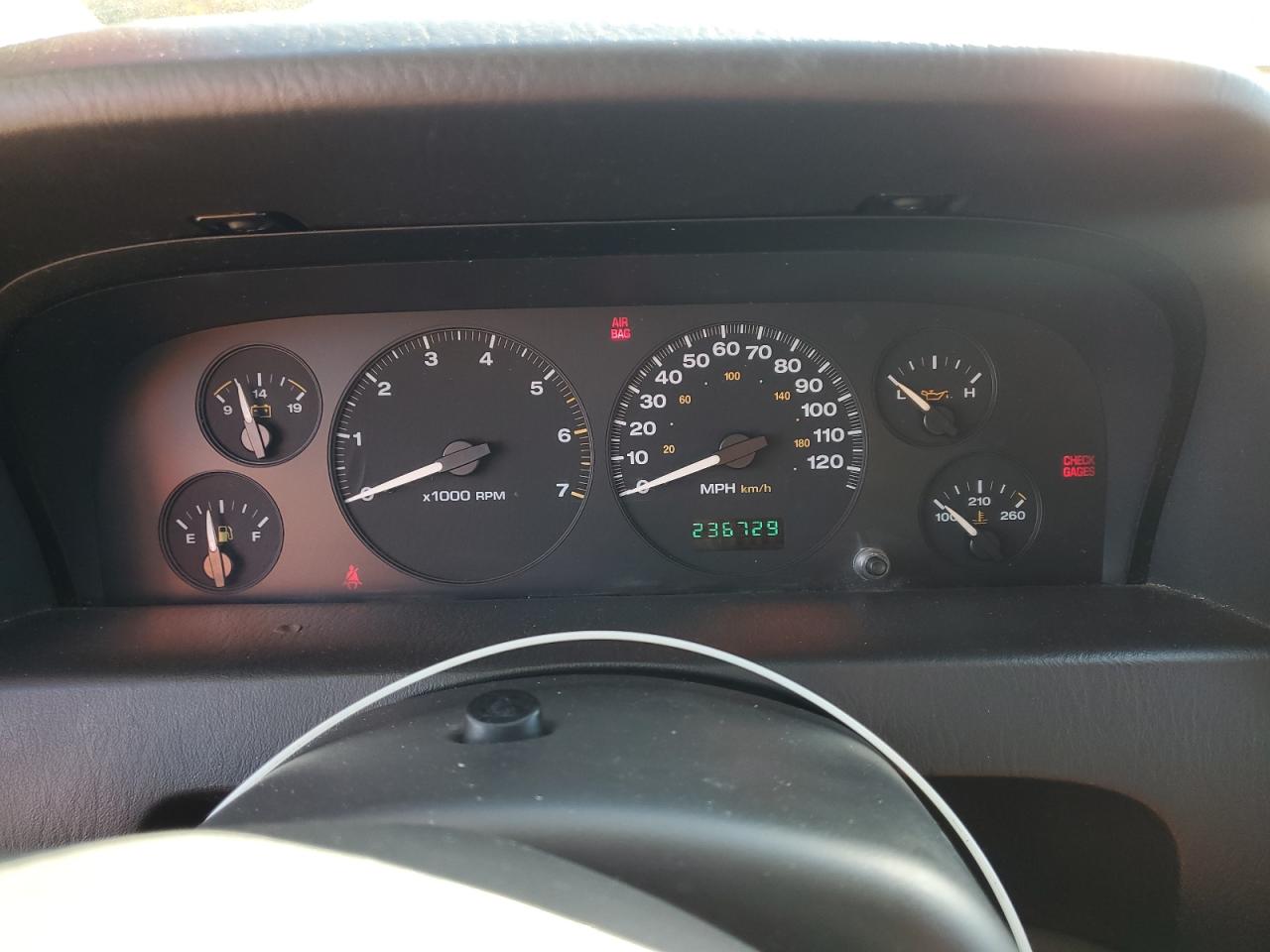 2003 Jeep Grand Cherokee Laredo VIN: 1J4GW48S73C584811 Lot: 92169245