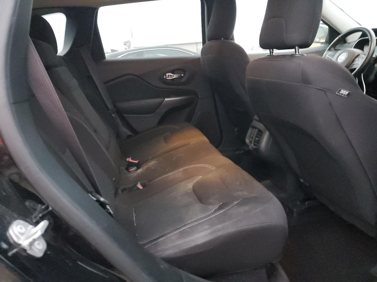 2019 Jeep Cherokee Latitude VIN: 1C4PJMCB1KD212711 Lot: 91815915