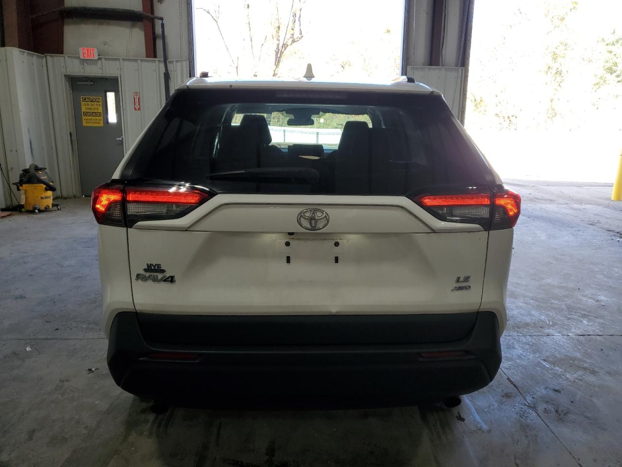 2020 Toyota Rav4 Le VIN: 2T3F1RFV8LC105143 Lot: 91095145