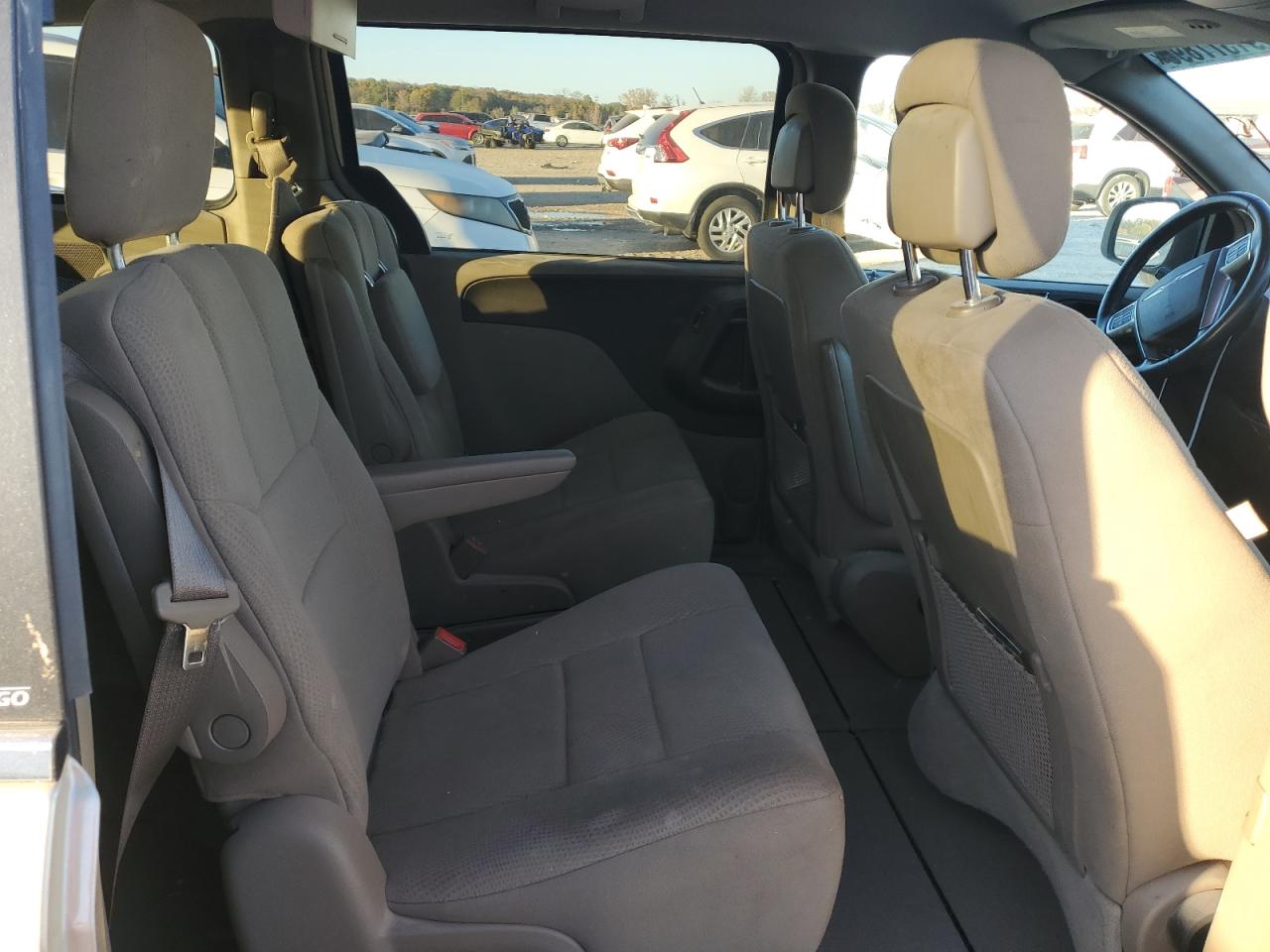 2011 Chrysler Town & Country Touring VIN: 2A4RR5DGXBR608015 Lot: 91577895