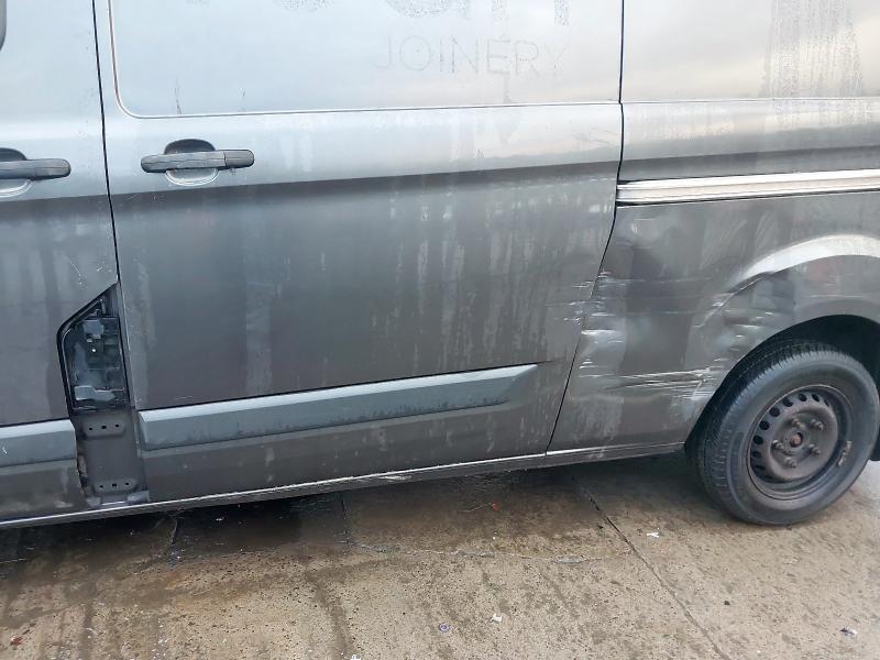 2017 FORD TRANSIT CUSTOM 2.0 TDCI 130PS LOW ROOF TREND VAN