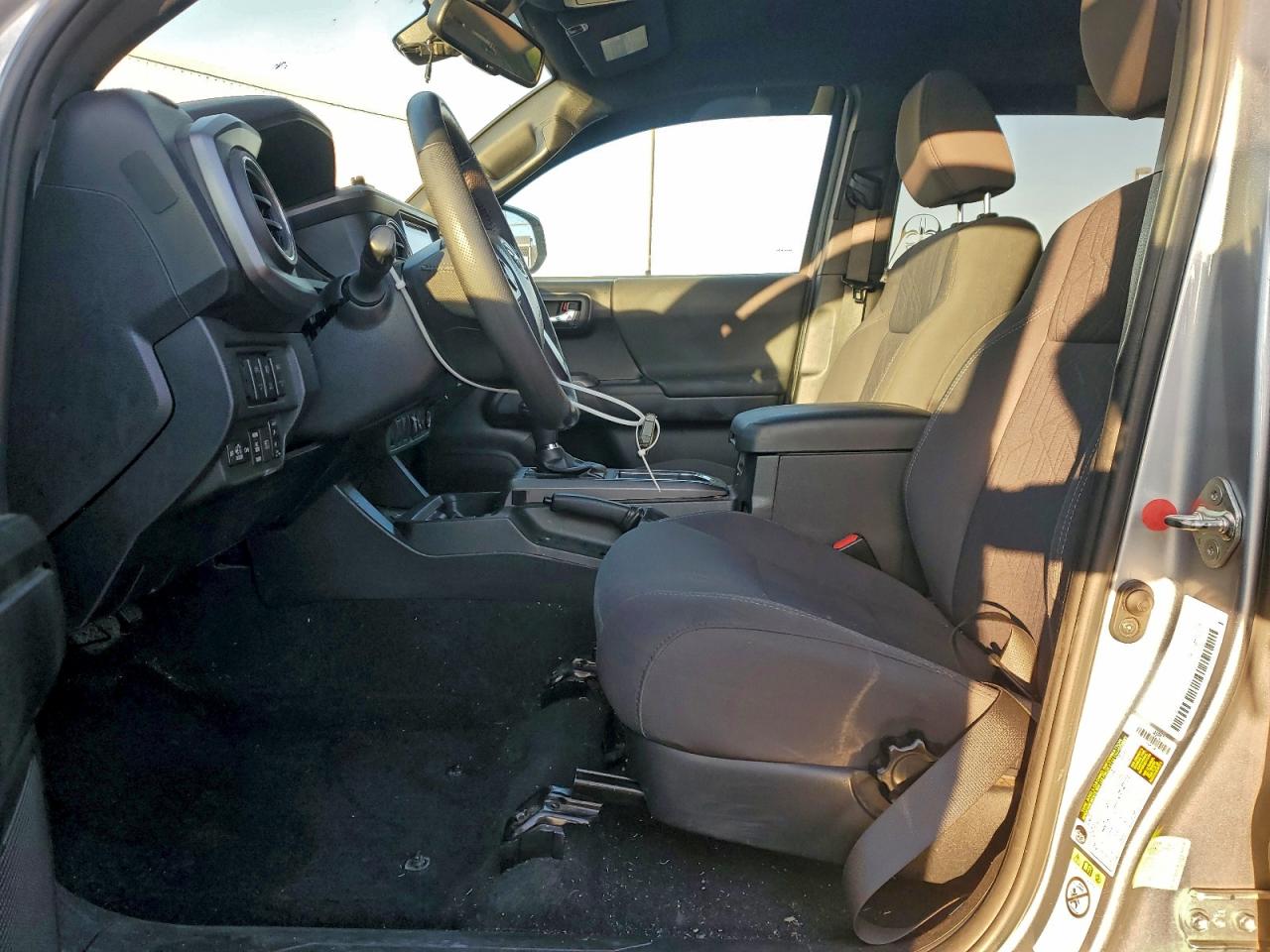 2019 Toyota Tacoma Double Cab VIN: 5TFCZ5AN4KX208452 Lot: 94504155