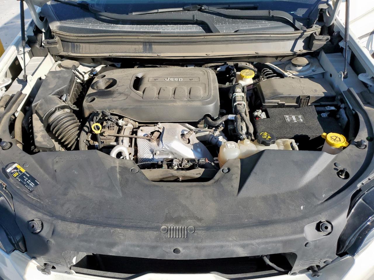 2019 Jeep Cherokee Limited VIN: 1C4PJLDN2KD333170 Lot: 93043345