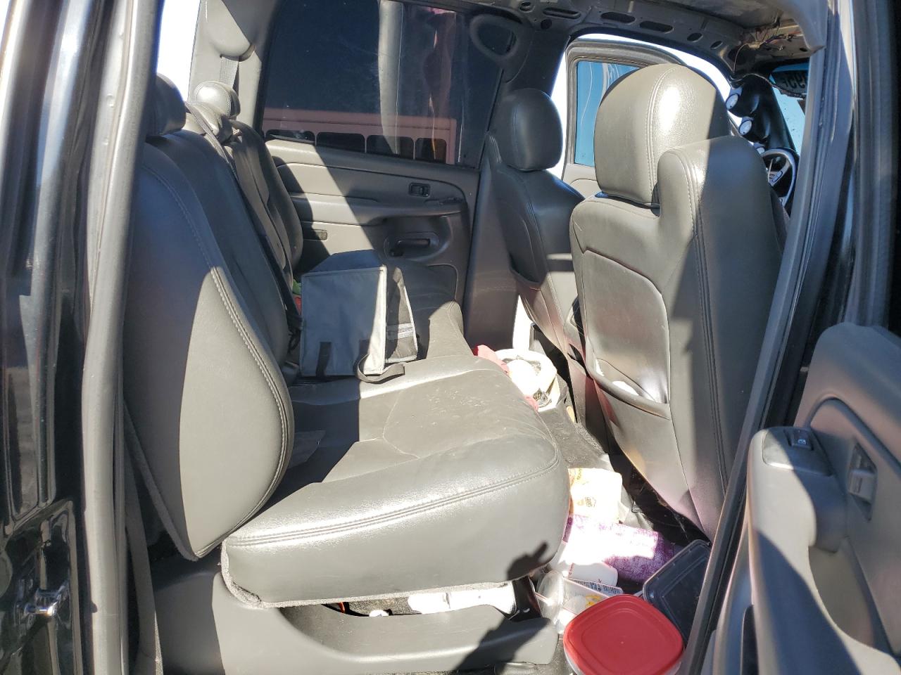 2005 GMC Sierra K2500 Heavy Duty VIN: 1GTHK23245F912513 Lot: 92631395