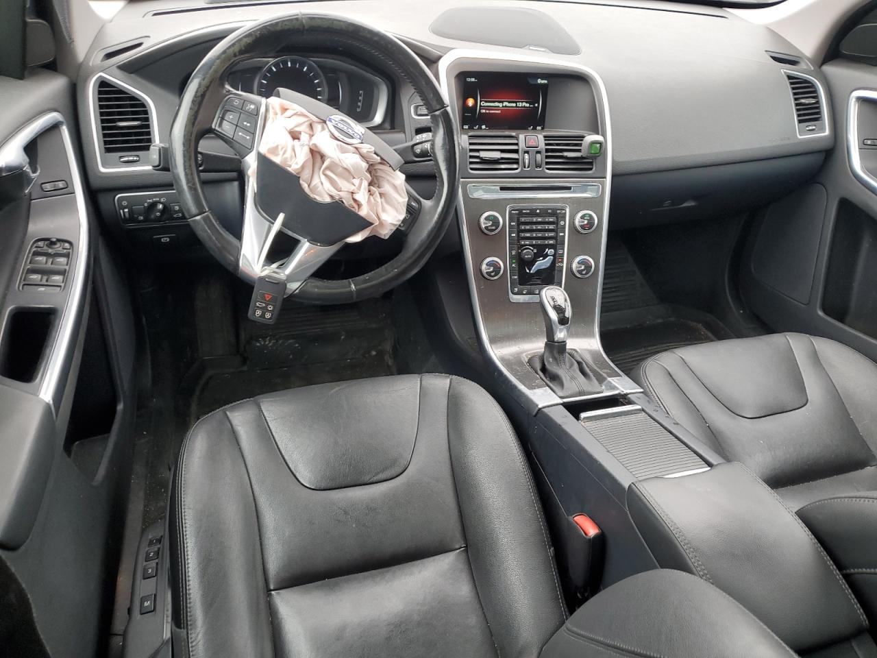 2016 Volvo Xc60 T6 Platinum VIN: YV4902RM5G2812785 Lot: 93645525