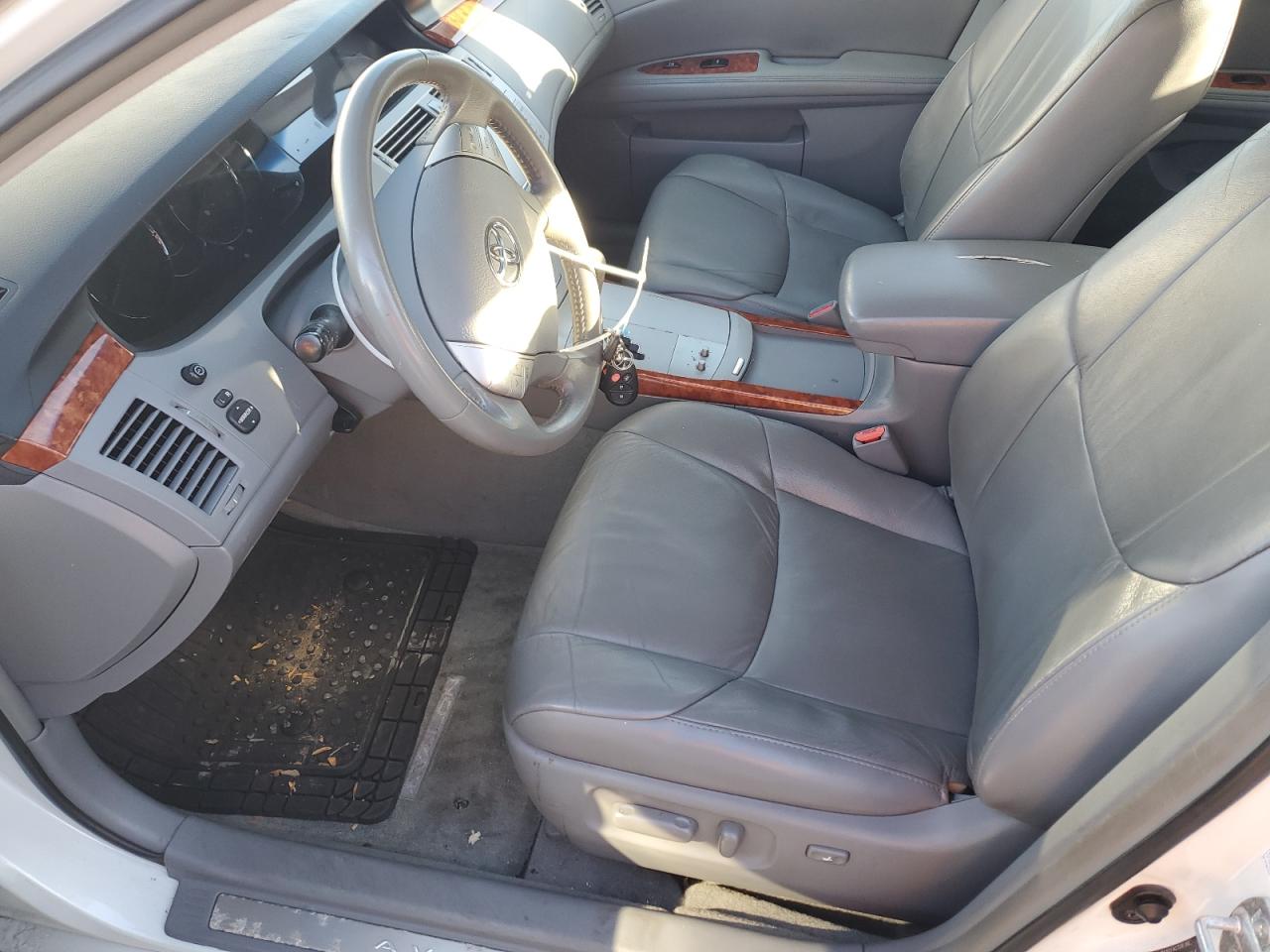 2007 Toyota Avalon Xl VIN: 4T1BK36B17U253176 Lot: 90021905