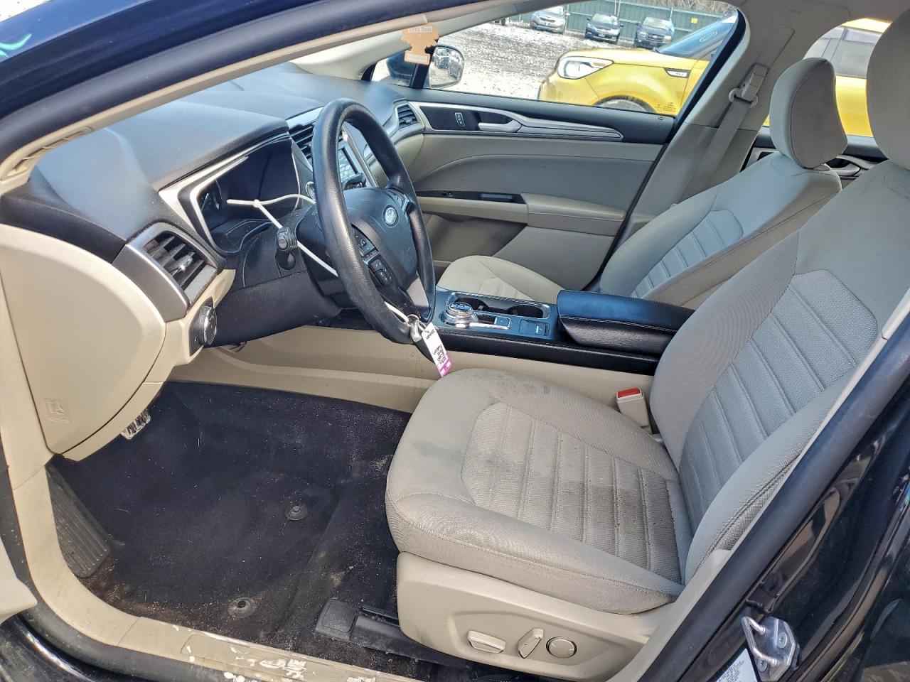 2020 Ford Fusion Se VIN: 3FA6P0H71LR214867 Lot: 94517525