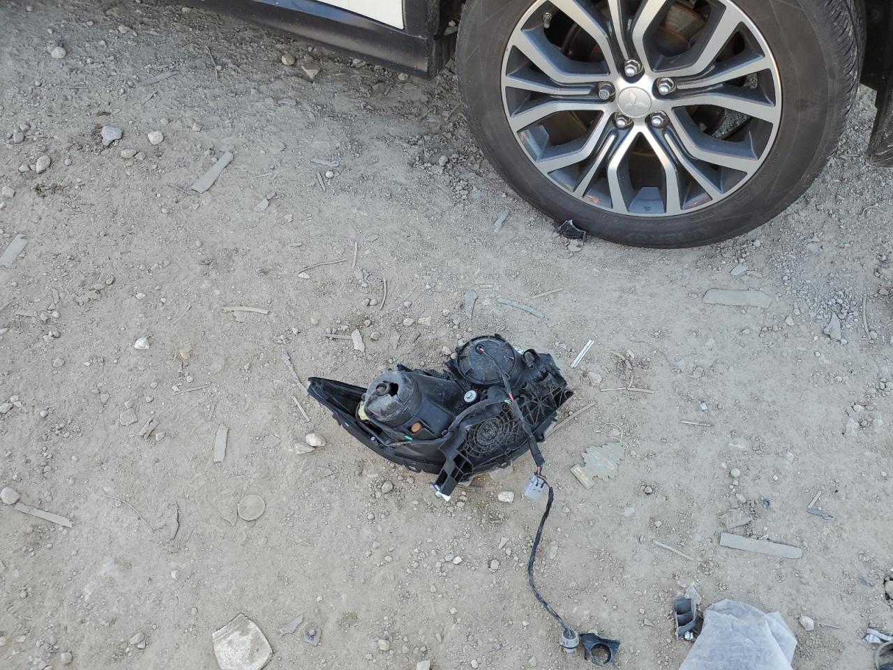 2017 Mitsubishi Outlander Sport Es VIN: JA4AR3AU7HZ004075 Lot: 91489425