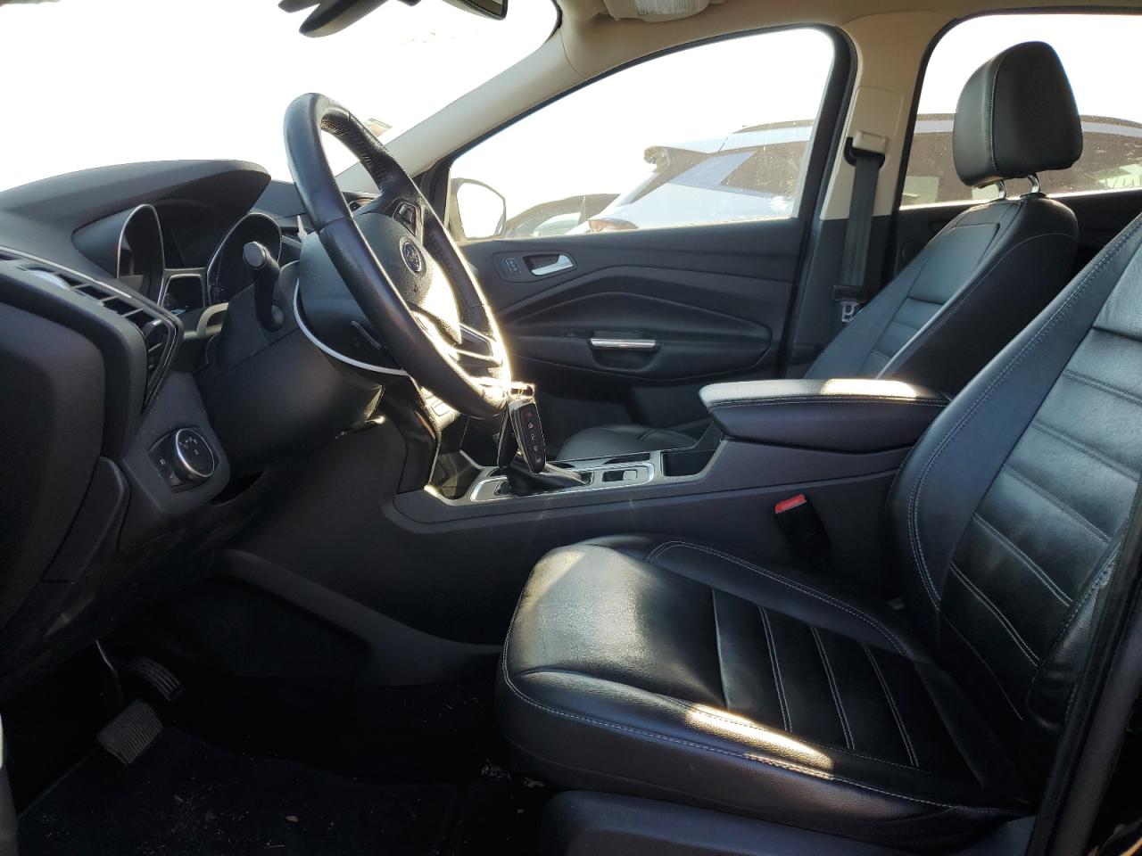 2017 Ford Escape Titanium VIN: 1FMCU0JD6HUA80424 Lot: 92457605