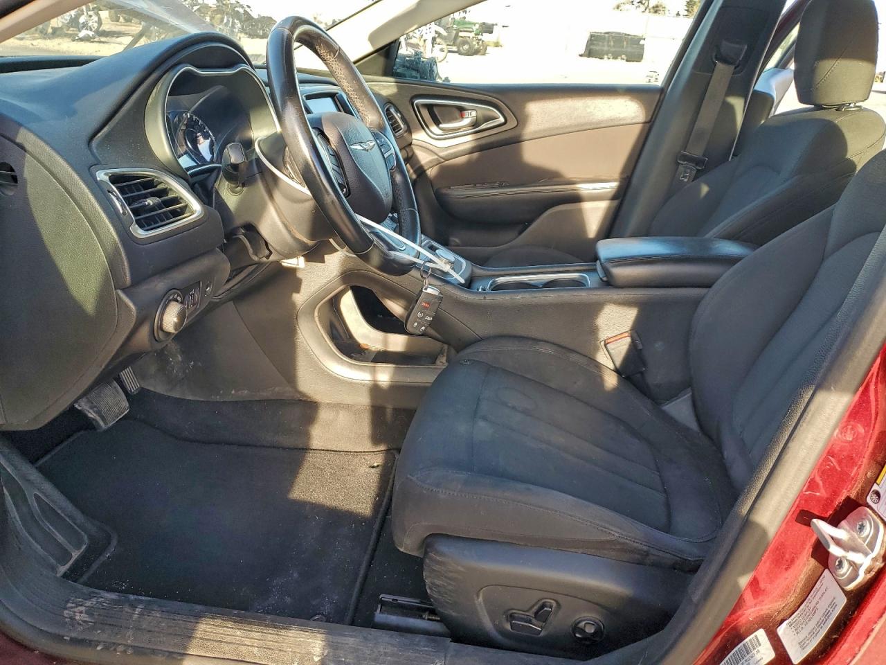 2016 Chrysler 200 Limited VIN: 1C3CCCAB1GN167975 Lot: 93937125