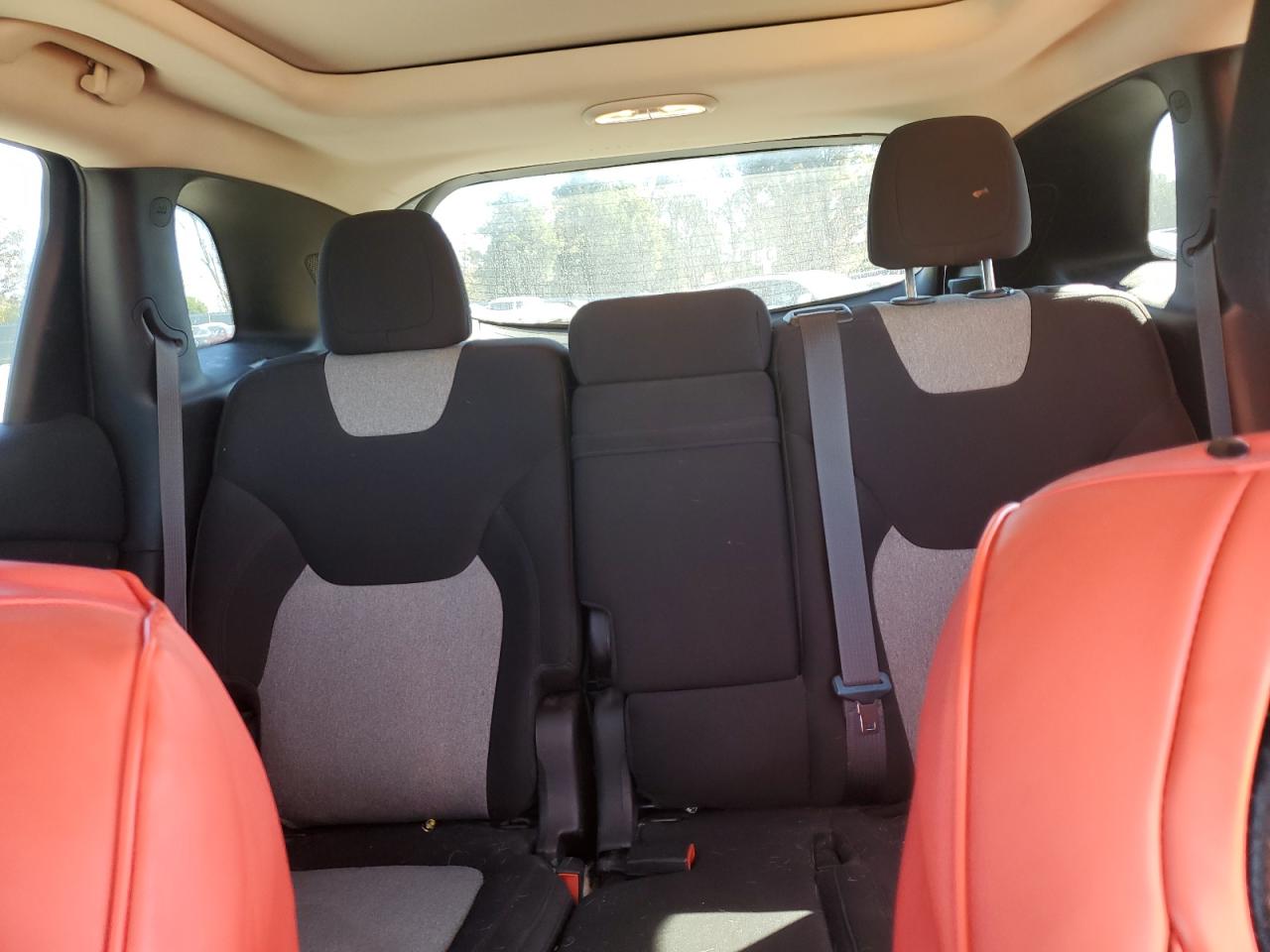 2014 Jeep Cherokee Latitude VIN: 1C4PJMCS5EW184209 Lot: 90467375