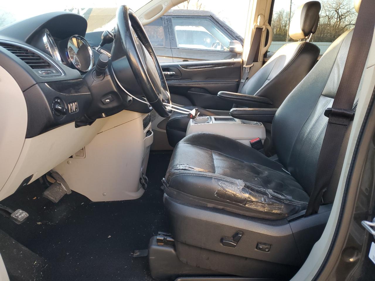 2012 Chrysler Town & Country Touring L VIN: 2C4RC1CG0CR226613 Lot: 93121655