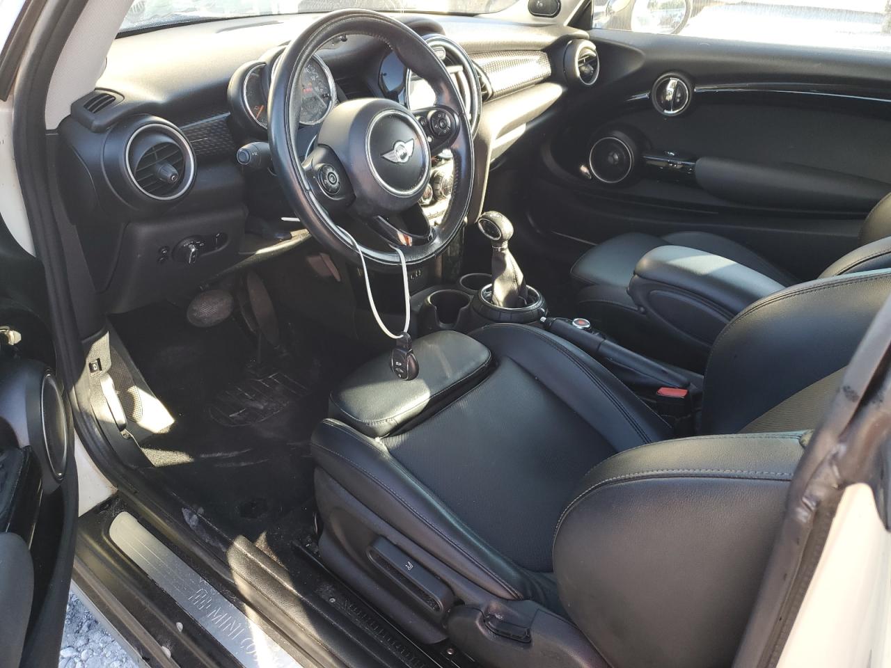 2015 Mini Cooper S VIN: WMWXP7C5XF2A34289 Lot: 91468755