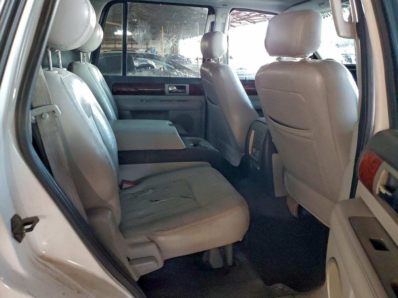 2004 Lincoln Navigator VIN: 5LMFU27R74LJ32295 Lot: 94516835