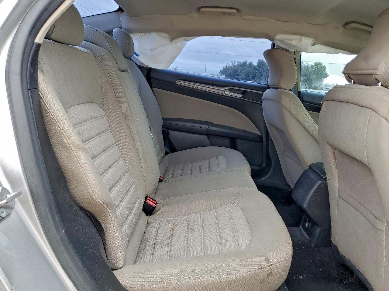 2017 Ford Fusion S VIN: 3FA6P0G73HR143468 Lot: 93412905