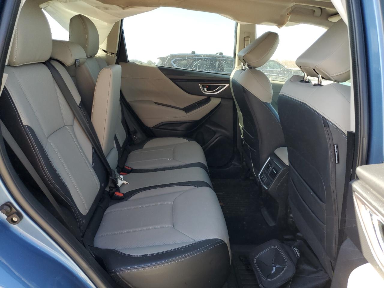 2019 Subaru Forester Limited VIN: JF2SKAUC4KH521905 Lot: 92496595