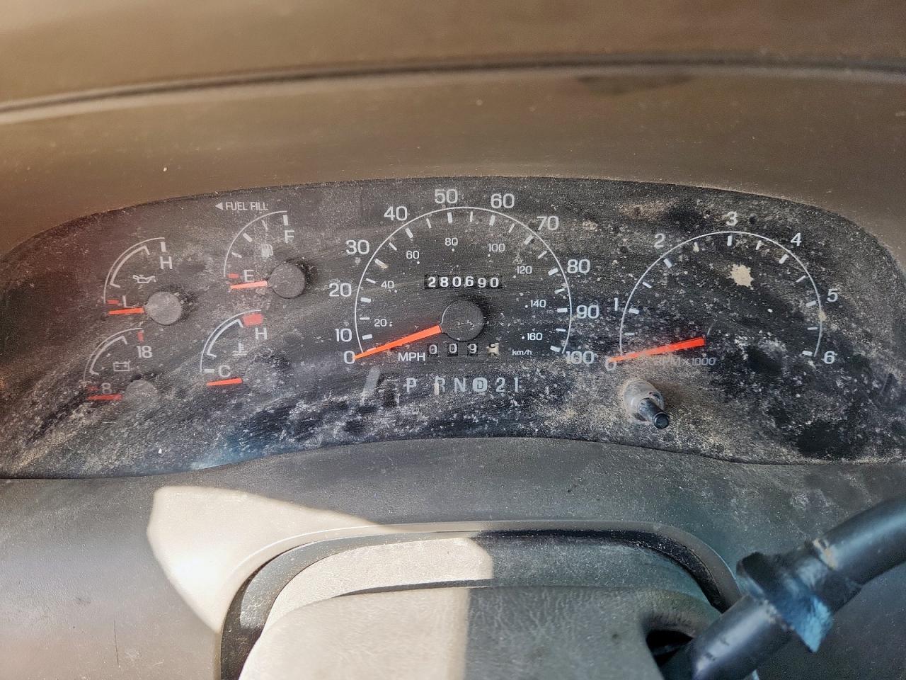 2000 Ford Excursion Xlt VIN: 1FMNU40L6YED25855 Lot: 91681905