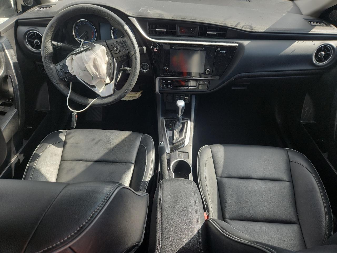 2017 Toyota Corolla L VIN: 2T1BURHE9HC821455 Lot: 91683195