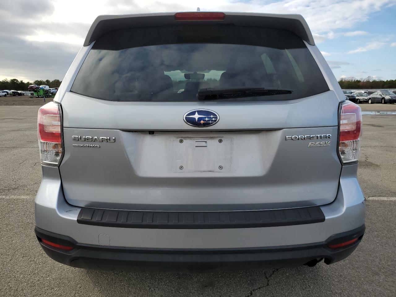 2017 Subaru Forester 2.5I Premium VIN: JF2SJAEC0HH483132 Lot: 92064345