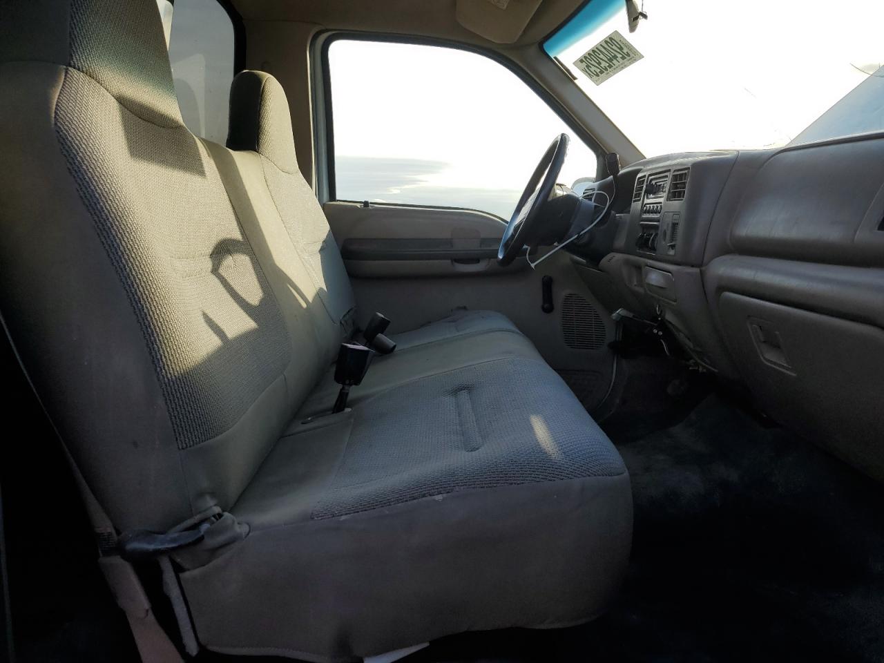 2002 Ford F250 Super Duty VIN: 1FTNF20L02ED17566 Lot: 92442925