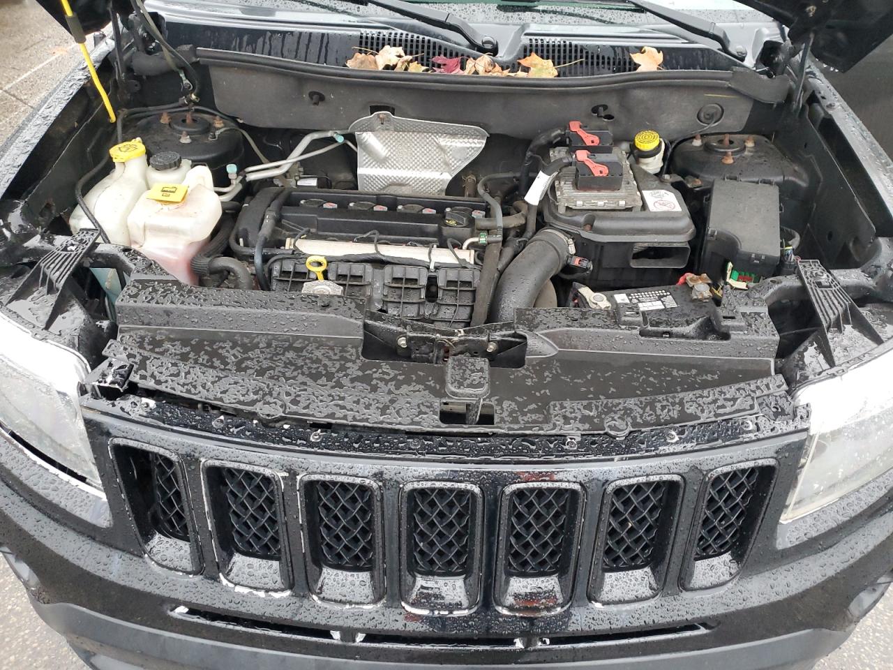 2016 Jeep Compass Sport VIN: 1C4NJCBA8GD643032 Lot: 92957545