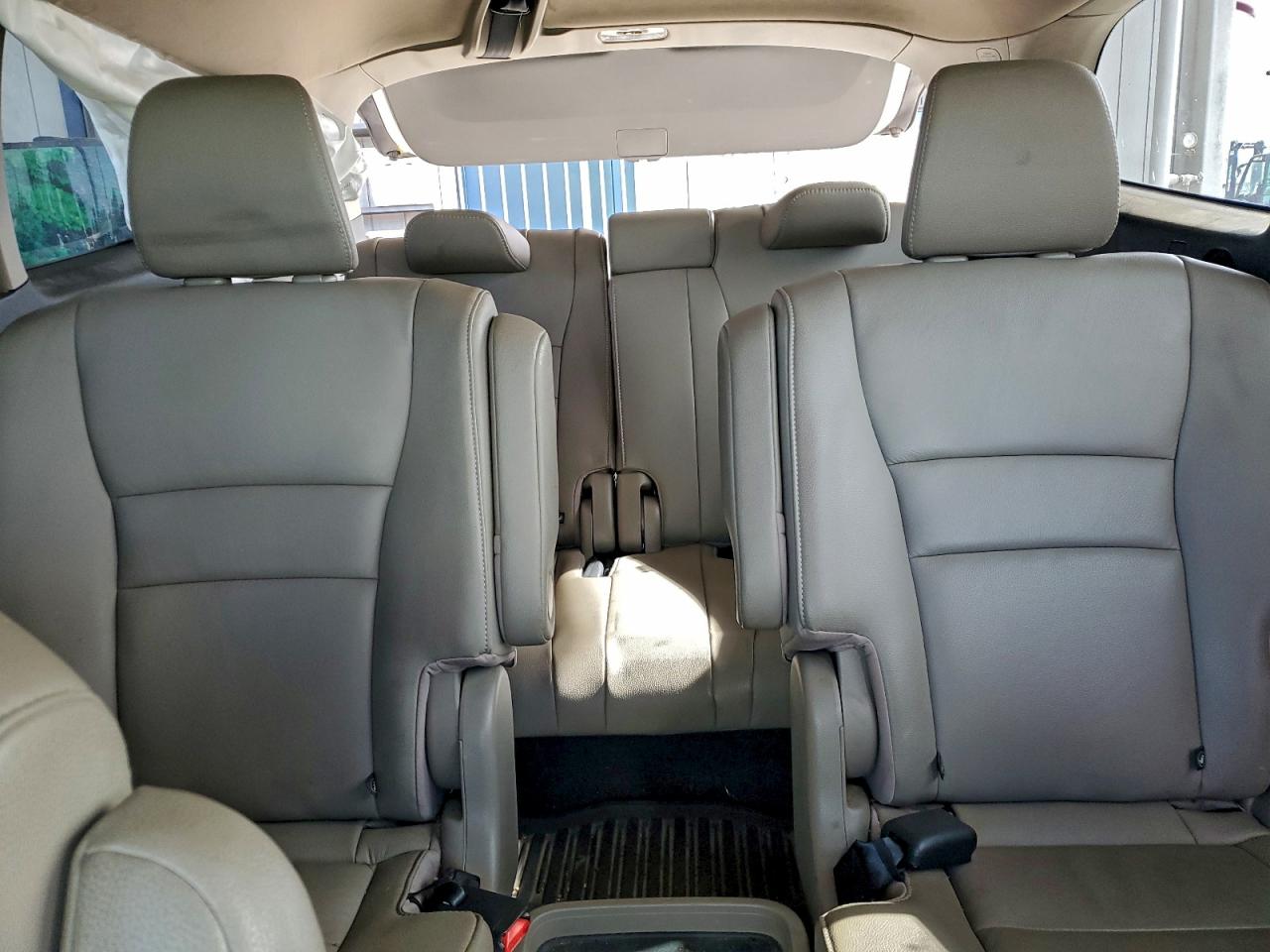 2019 Honda Pilot Touring VIN: 5FNYF5H63KB017449 Lot: 93916125