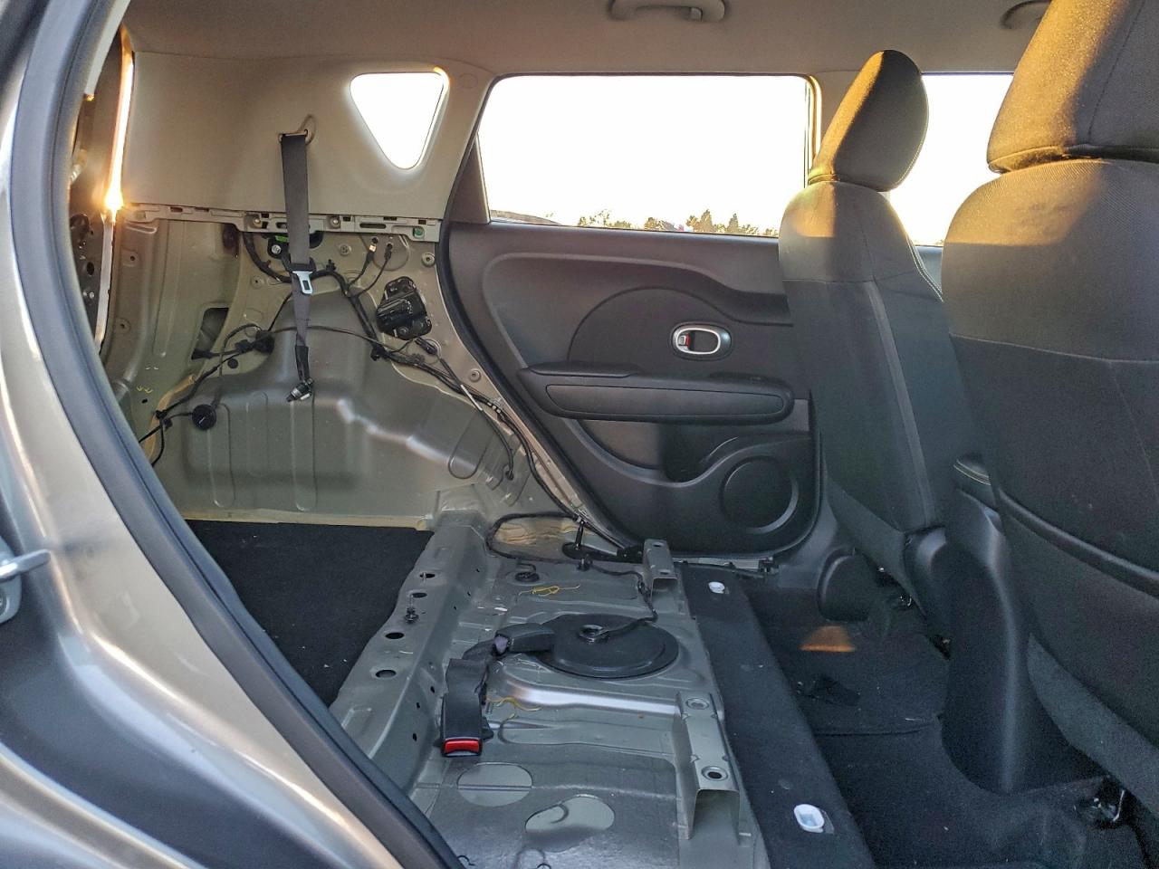 2015 Kia Soul + VIN: KNDJP3A50F7180768 Lot: 94116265