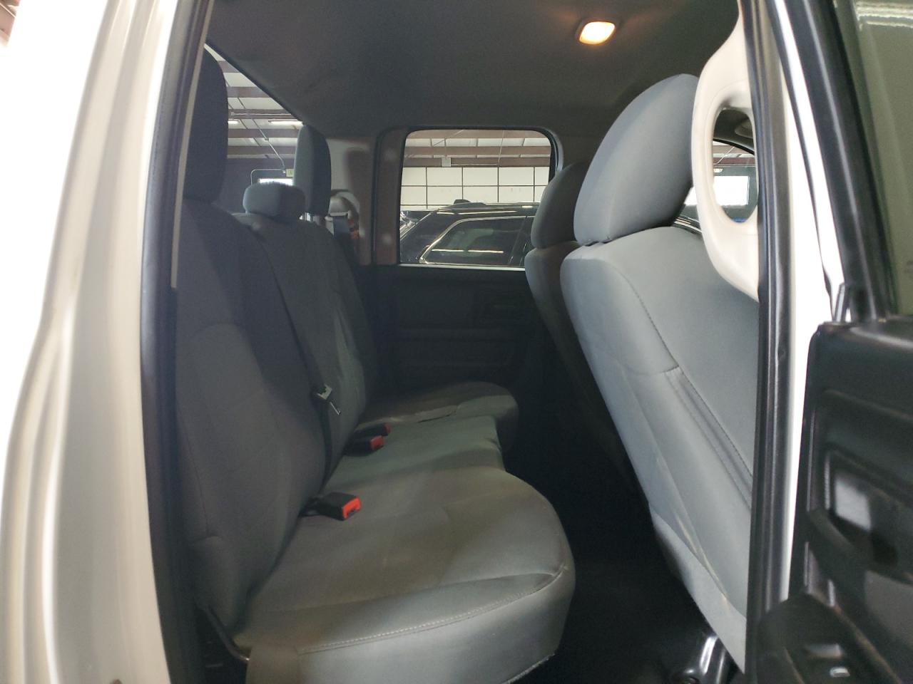 2015 Ram 1500 St VIN: 1C6RR7FT6FS772305 Lot: 92289775