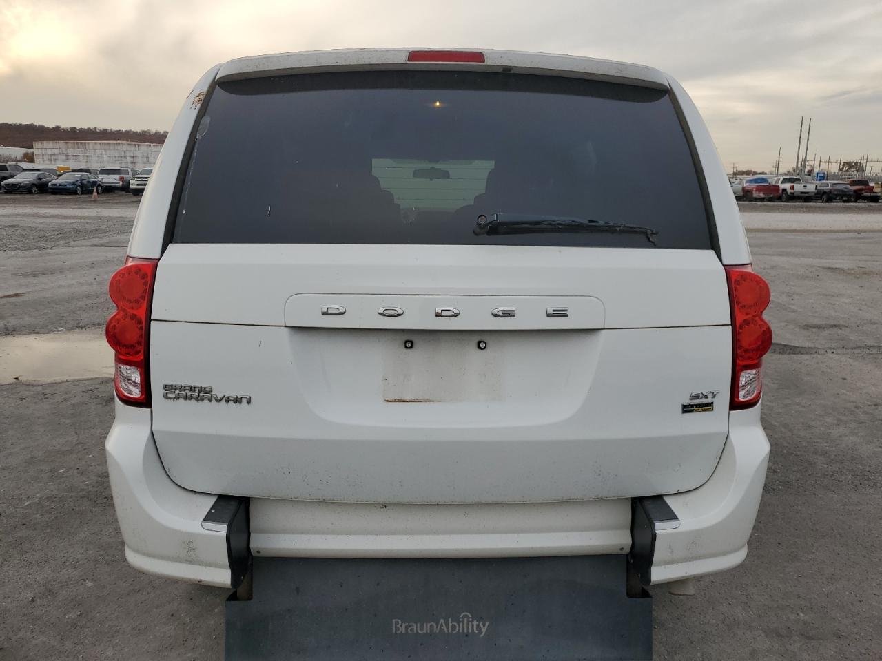 2014 Dodge Grand Caravan Sxt VIN: 2C4RDGCG9ER155303 Lot: 92131235