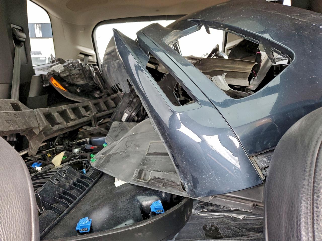 2022 Volvo Xc90 T8 Recharge Inscription Express VIN: YV4H60CZXN1832164 Lot: 92643635