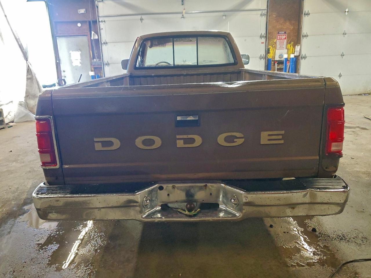 1989 Dodge Dakota VIN: 1B7GL26X0KS192985 Lot: 94139275