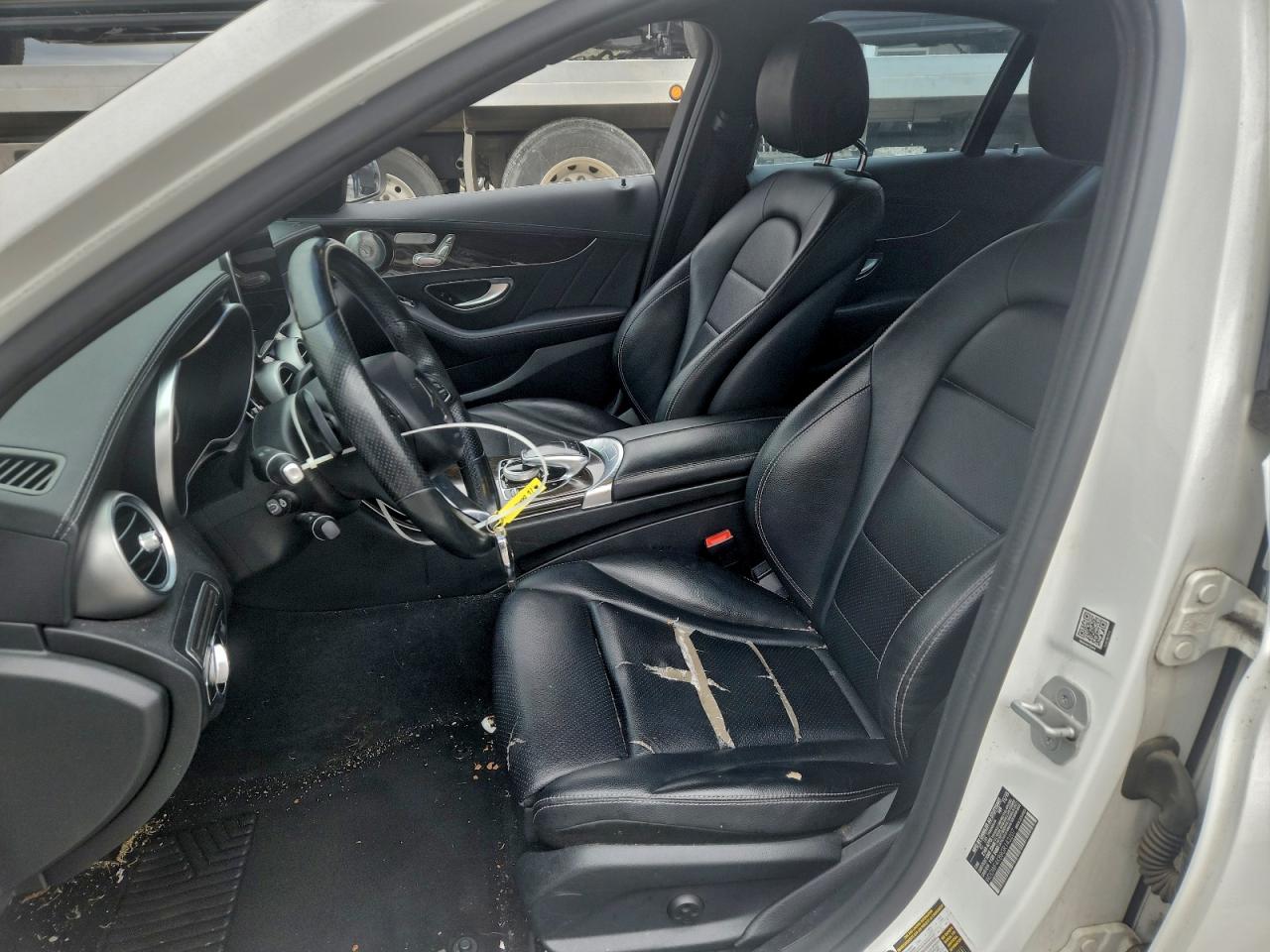 2016 Mercedes-Benz C 300 4Matic VIN: WDDWF4KB8GR143207 Lot: 93838205