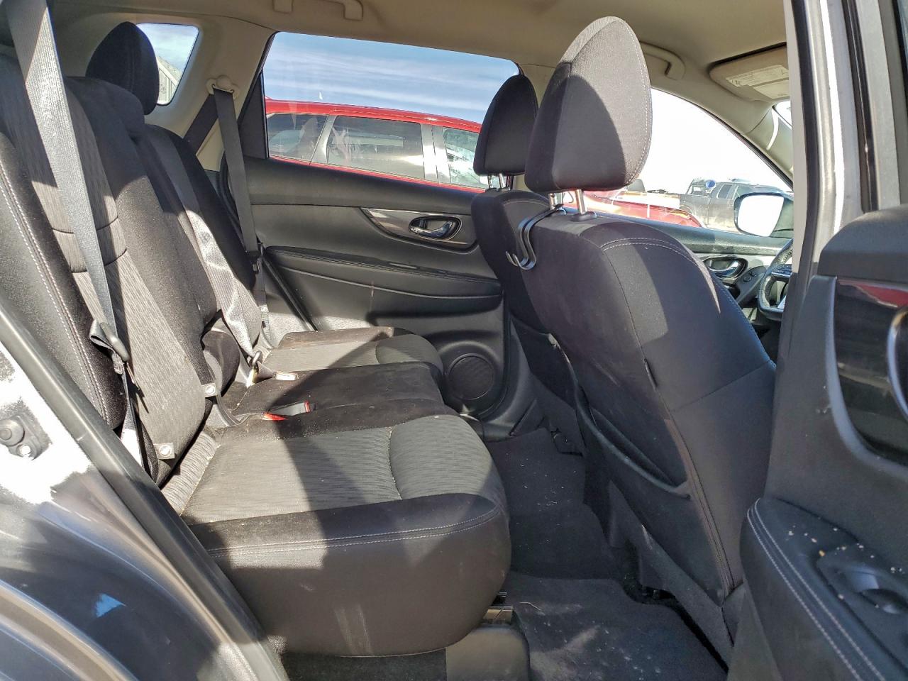 2018 Nissan Rogue S VIN: JN8AT2MT9JW466914 Lot: 94497795