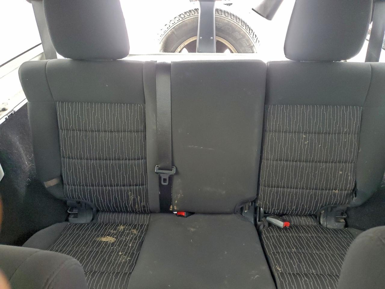 2012 Jeep Wrangler Unlimited Sport VIN: 1C4BJWDG1CL146975 Lot: 94258215