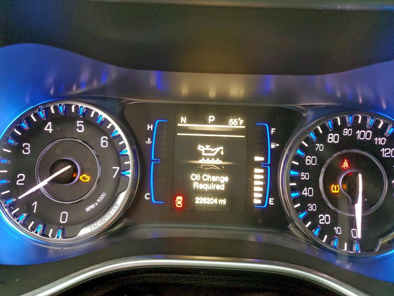 2015 Chrysler 200 Limited VIN: 1C3CCCAB8FN731488 Lot: 93490335