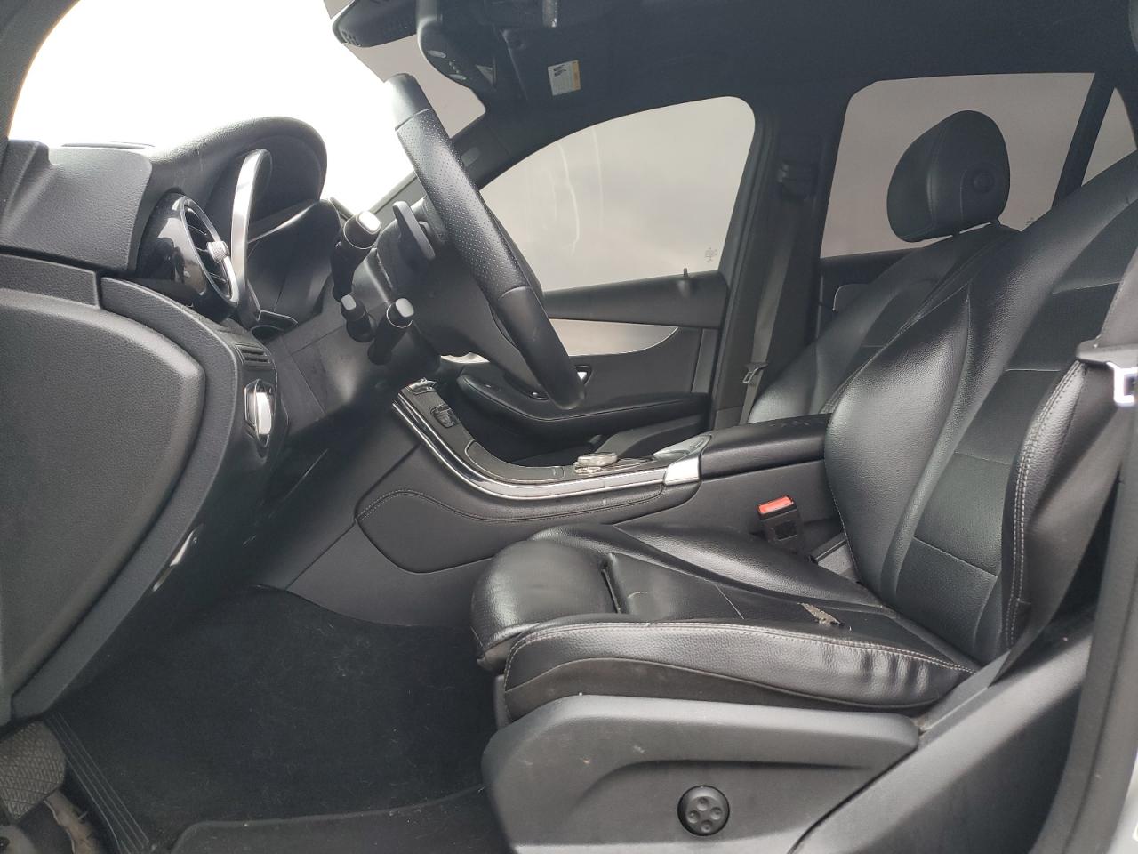 2019 Mercedes-Benz Glc 300 VIN: WDC0G4JB7KV160105 Lot: 92035365