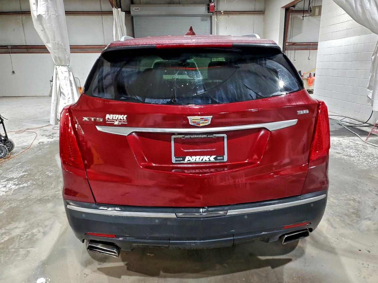 2017 Cadillac Xt5 Luxury VIN: 1GYKNBRS7HZ115304 Lot: 93181785