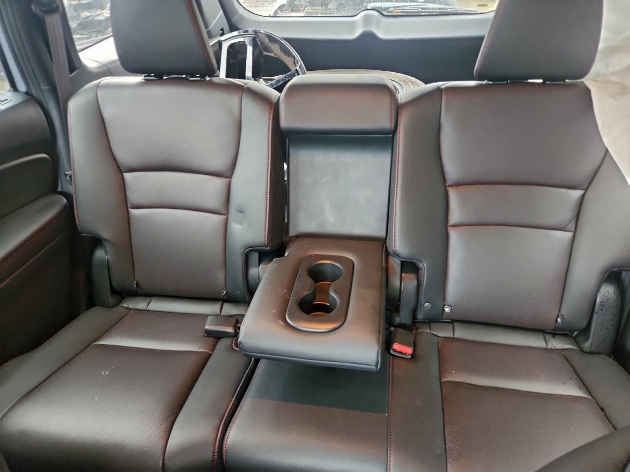 2024 Honda Passport Black Edition VIN: 5FNYF8H89RB021812 Lot: 93319315