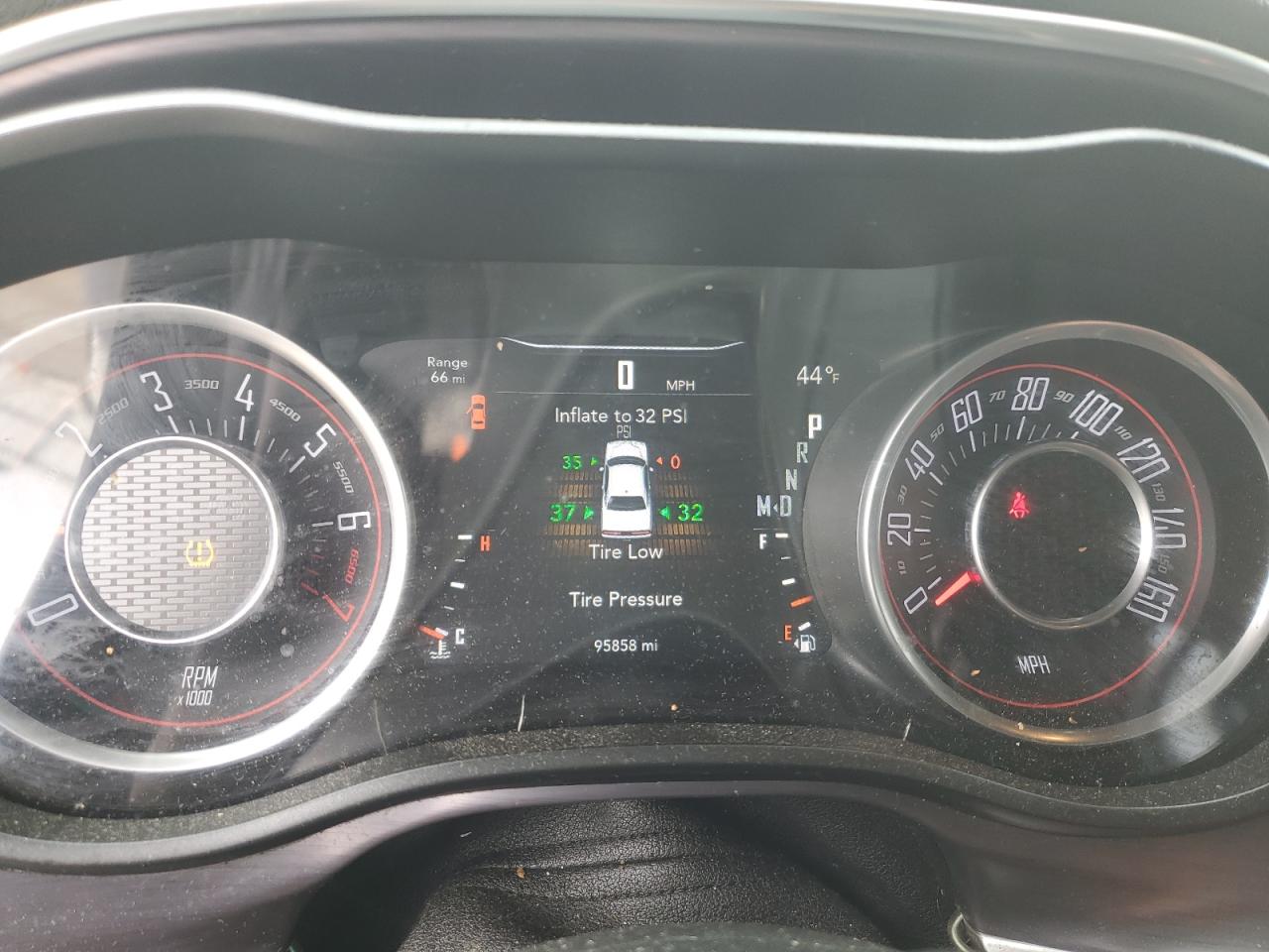 2016 Dodge Challenger Sxt VIN: 2C3CDZAG4GH193121 Lot: 93429625