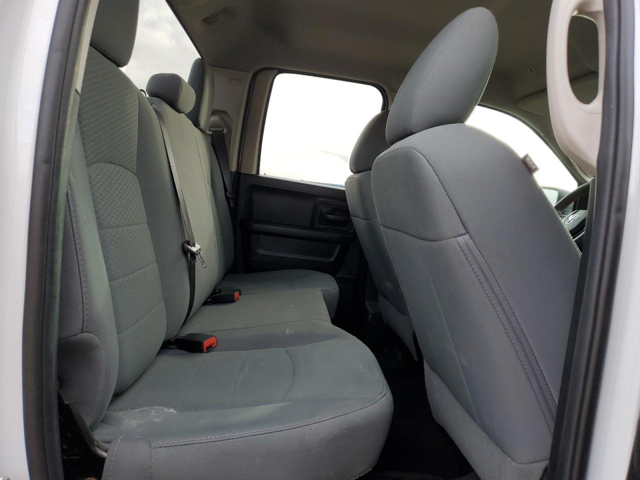 2018 Ram 1500 St VIN: 1C6RR7FT2JS136697 Lot: 92233125