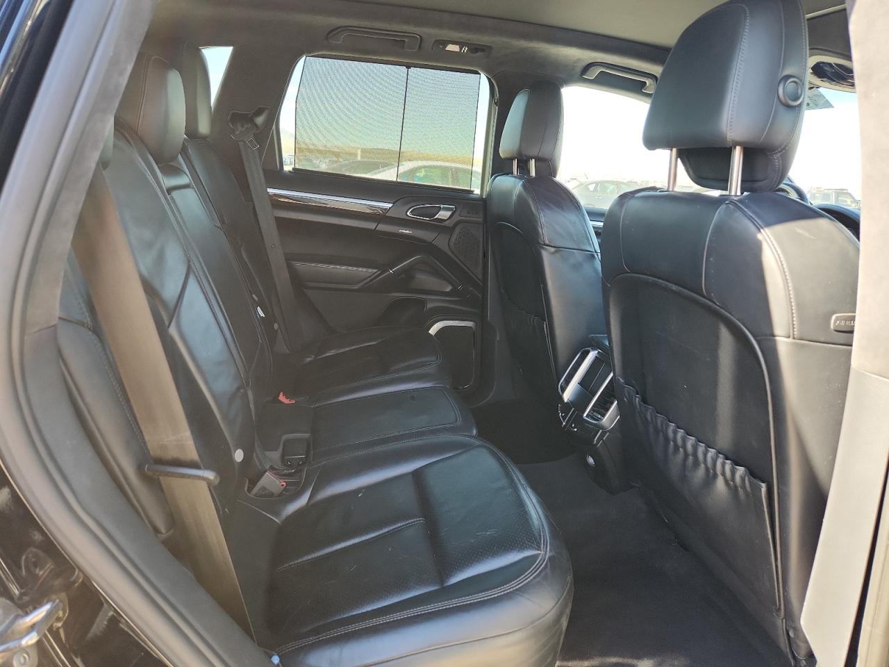 2012 Porsche Cayenne Turbo VIN: WP1AC2A26CLA82440 Lot: 92697245