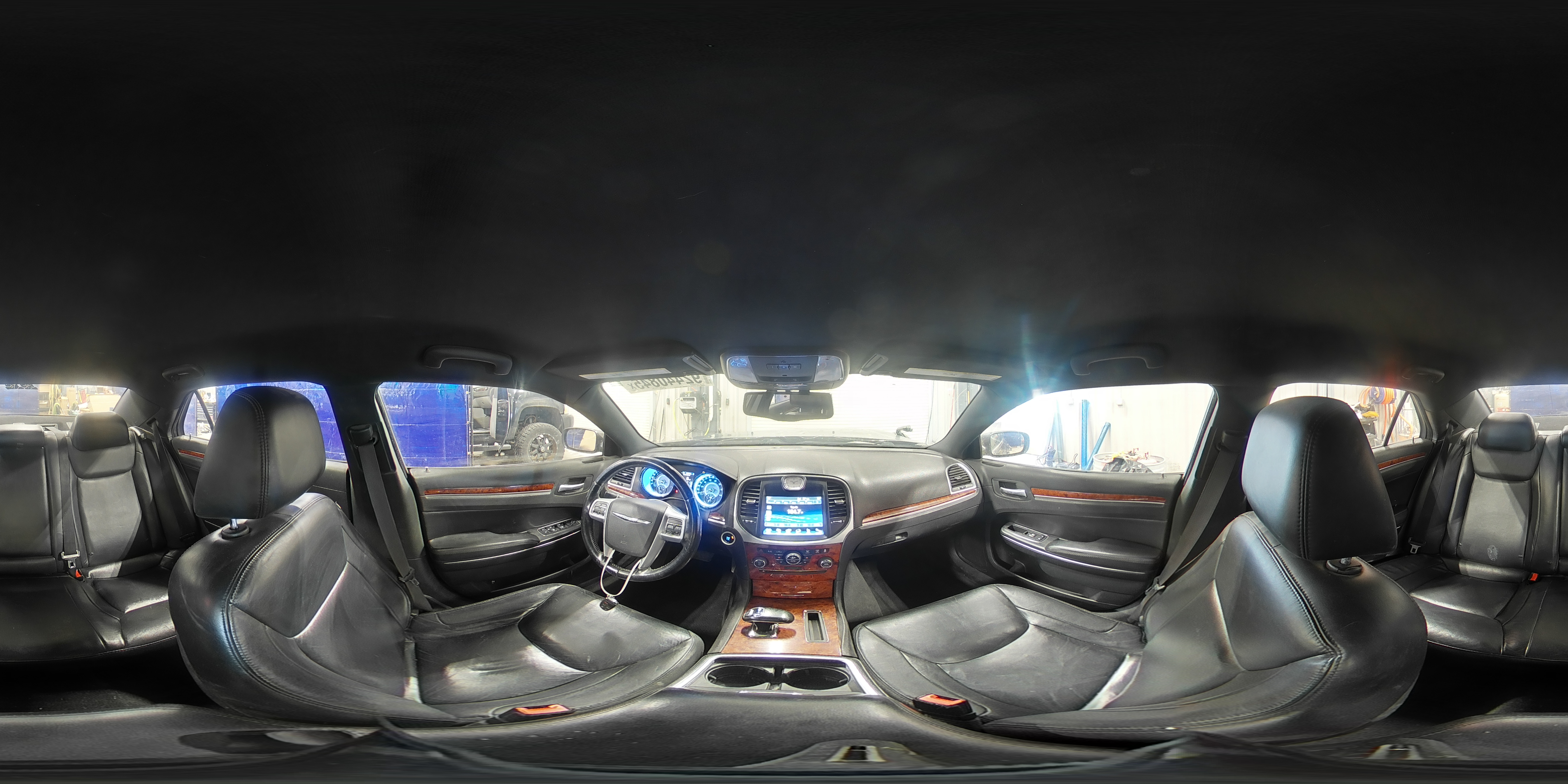 2014 Chrysler 300 VIN: 2C3CCARG1EH383593 Lot: 92440845