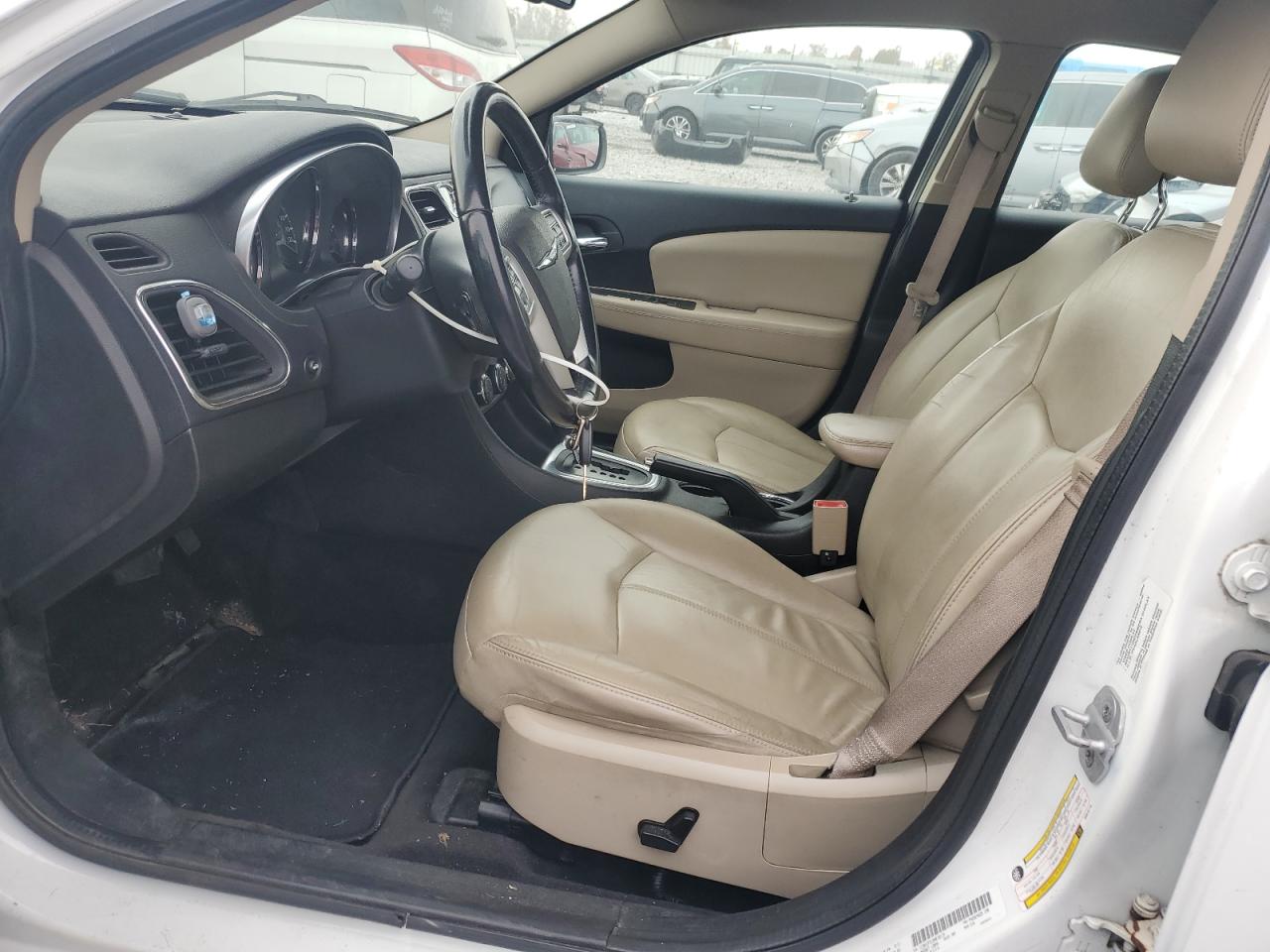 2011 Chrysler 200 Limited VIN: 1C3BC2FG1BN618115 Lot: 92593715