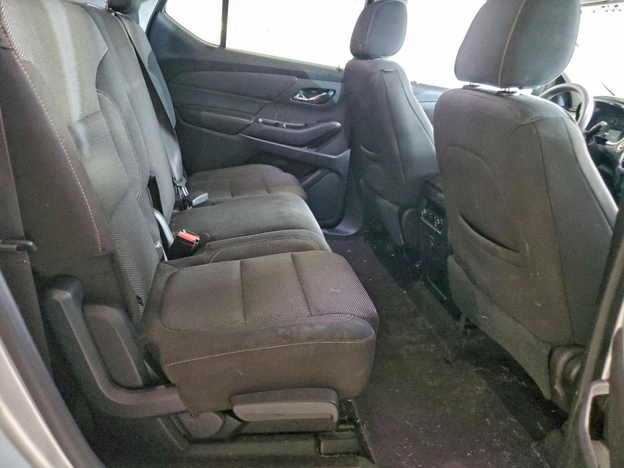 2018 Chevrolet Traverse Ls VIN: 1GNERFKW4JJ121987 Lot: 93913765