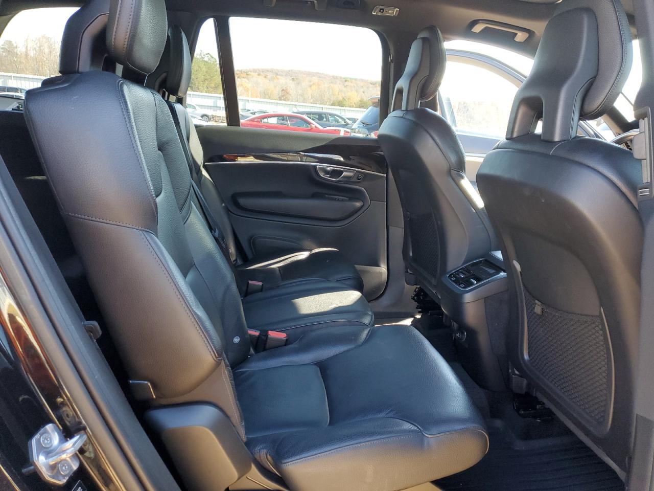 2018 Volvo Xc90 T5 VIN: YV4102PK1J1351872 Lot: 90103635