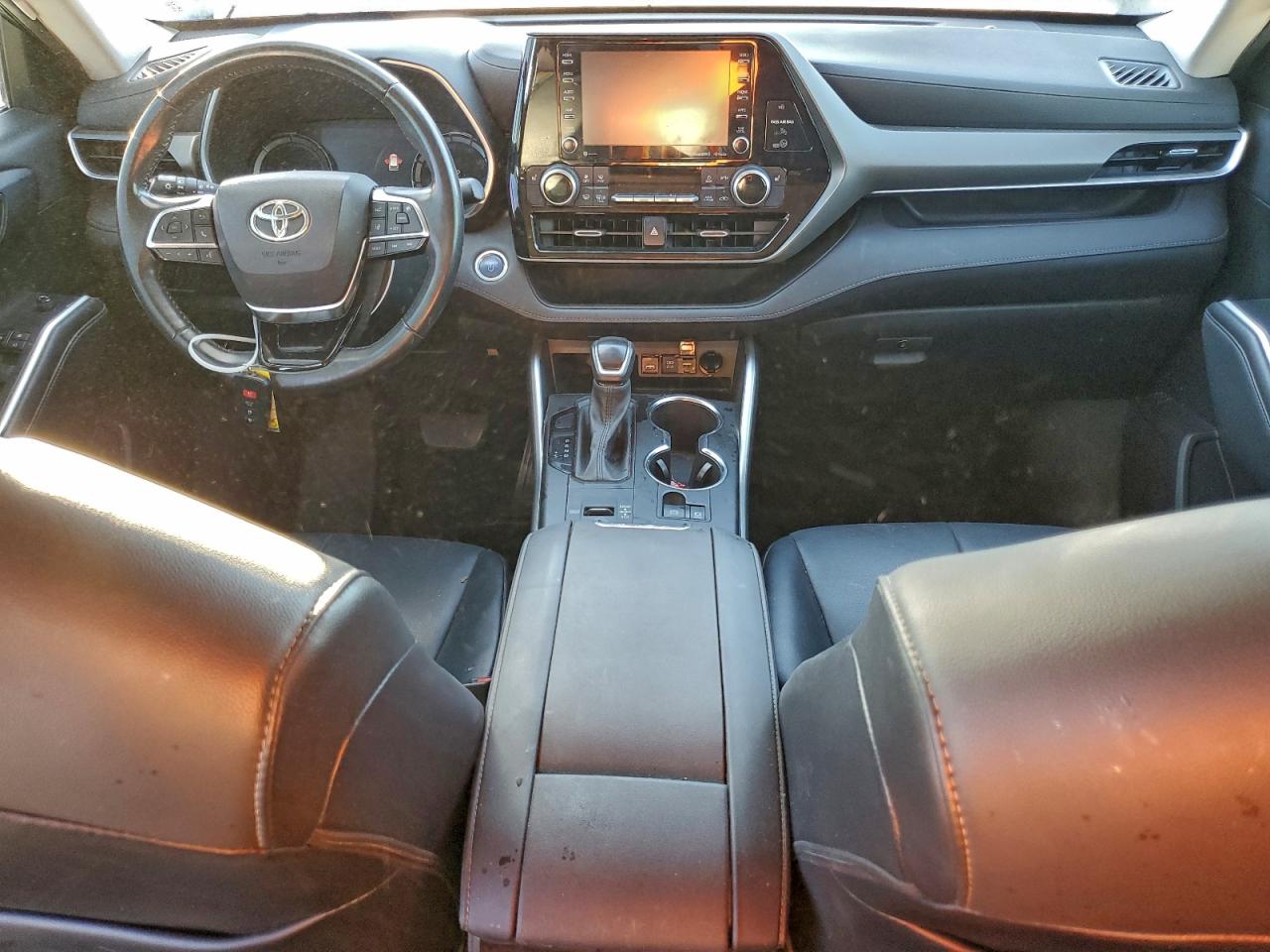 2021 Toyota Highlander Hybrid Xle VIN: 5TDGARAHXMS011692 Lot: 94469735