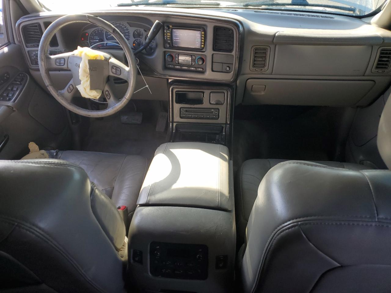 2004 GMC Yukon Denali VIN: 1GKEK63U04J190470 Lot: 91241815